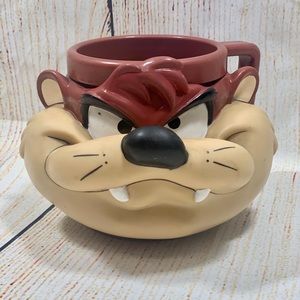 Vintage 1992 Tasmanian Devil Cup